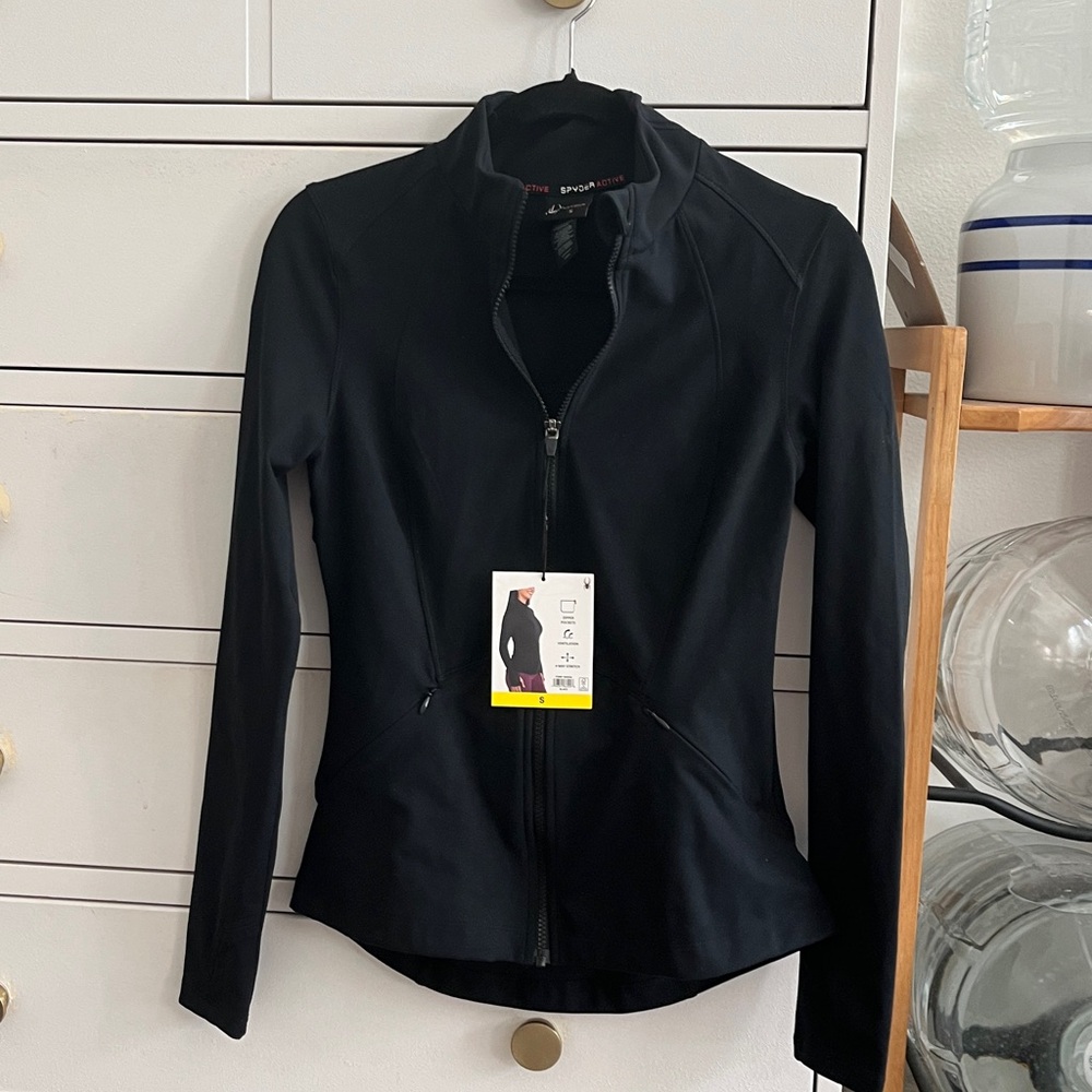 Spyder active yoga jacket with thumbhole cuff size small S black NWT